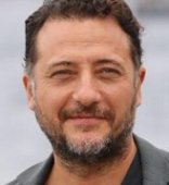 Yiğit Özşener